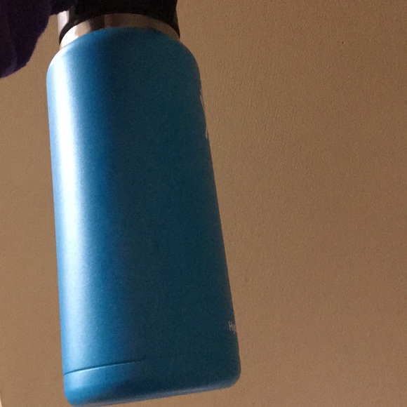 hydro flask - Picture 2 of 2